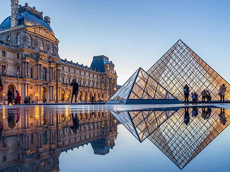 Görkemli Paris ve İncileri 3 Gece  - THY ile 12 Şubat Hareket (Sevgililer Günü Özel) AT129