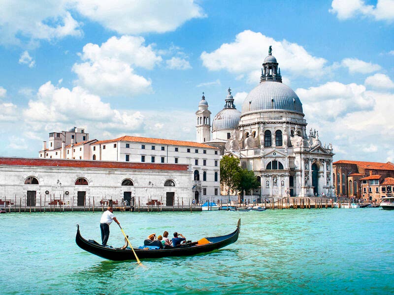 İtalya Serüveni AJET Hava Yolları İle 7 Gece FCO-BGY 2026 Dönemi