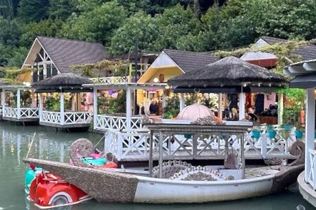 Günübirlik Maşukiye Cam Teras Ormanya Hobbit Evleri Turu